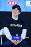 动作电影《深海危机》首映 监制黄建新现场cue成龙