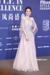潘粵明曾黎出席時尚活動 孔雪兒喻言等紅毯比美