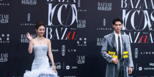 赵丽颖、热巴亮相芭莎年度派对 龚俊李现红毯比帅