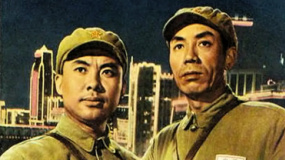 霓虹灯下的哨兵