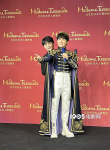 周深蜡像亮相 惊呼太像：原来别人看我是这个感觉