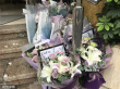 李玟遗体告别式在香港举行 粉丝布置紫白色花海送别