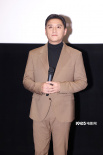 《寒單》首映 鄭人碩為演好“癮君子”三天不睡覺