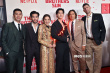 升级奶奶后首露面！杨紫琼出席《兄弟之道》首映