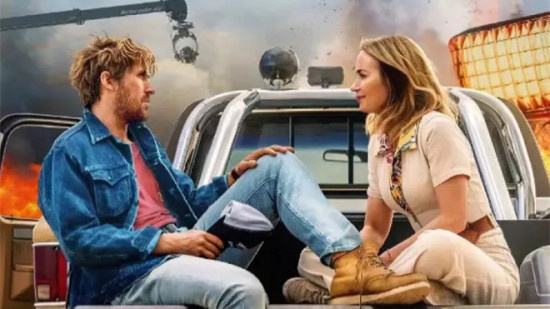 《特技狂人》:看“芭比海默”情侣化身甜蜜炸弹!