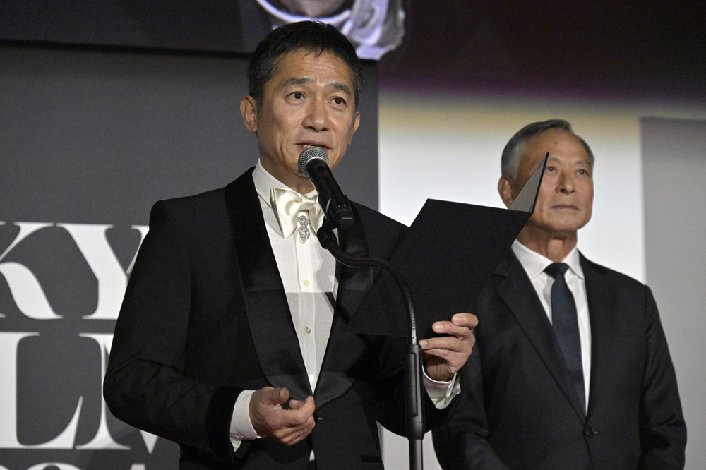 梁朝伟、刘昊然等中国影人出席东京电影节颁奖礼