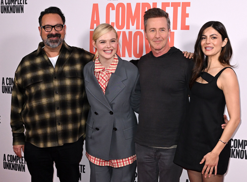 《无名小辈》伦敦活动！范宁和“情敌”同框比美