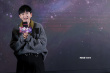 張杰演唱會(huì)大電影首映禮 張杰回應(yīng)演唱會(huì)遭遇大雨