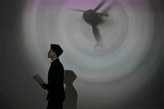 院线上新｜“蛟龙小队”队长黄轩 此次硬核出击！