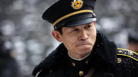 余皑磊·悬崖之上