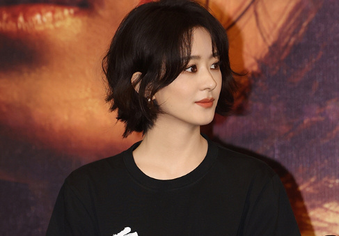 《向阳·花》特别观影 赵丽颖分享影片幕后故事