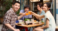 《獨(dú)一無二》展現(xiàn)中式家庭的愛與困境