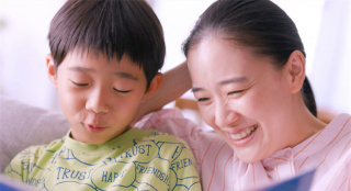 吴美保《普通的孩子》曝预告 苍井优带娃母爱爆棚