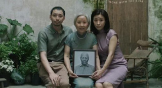 金鸡奖获奖片《乘船而去》日版海报 6.13在日上映