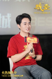 真撞真扇真跪！陈佩斯电影《戏台》发布角色特辑