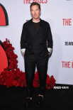 电影《玫瑰》纽约首映 卷福、奥姨“怨偶”合体！