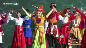 开场精彩表演：非遗弹唱《玛纳斯》、民族歌舞《天山放歌》