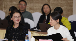 《灼灼韶华》研讨会 专家主创热议“她题材”创作