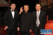 朱延平与侯孝贤黑衣亮相红地毯 英姿飒爽气场足