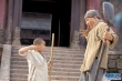 刘德华、成龙少林寺拍杀青戏 武僧载歌载武泪送